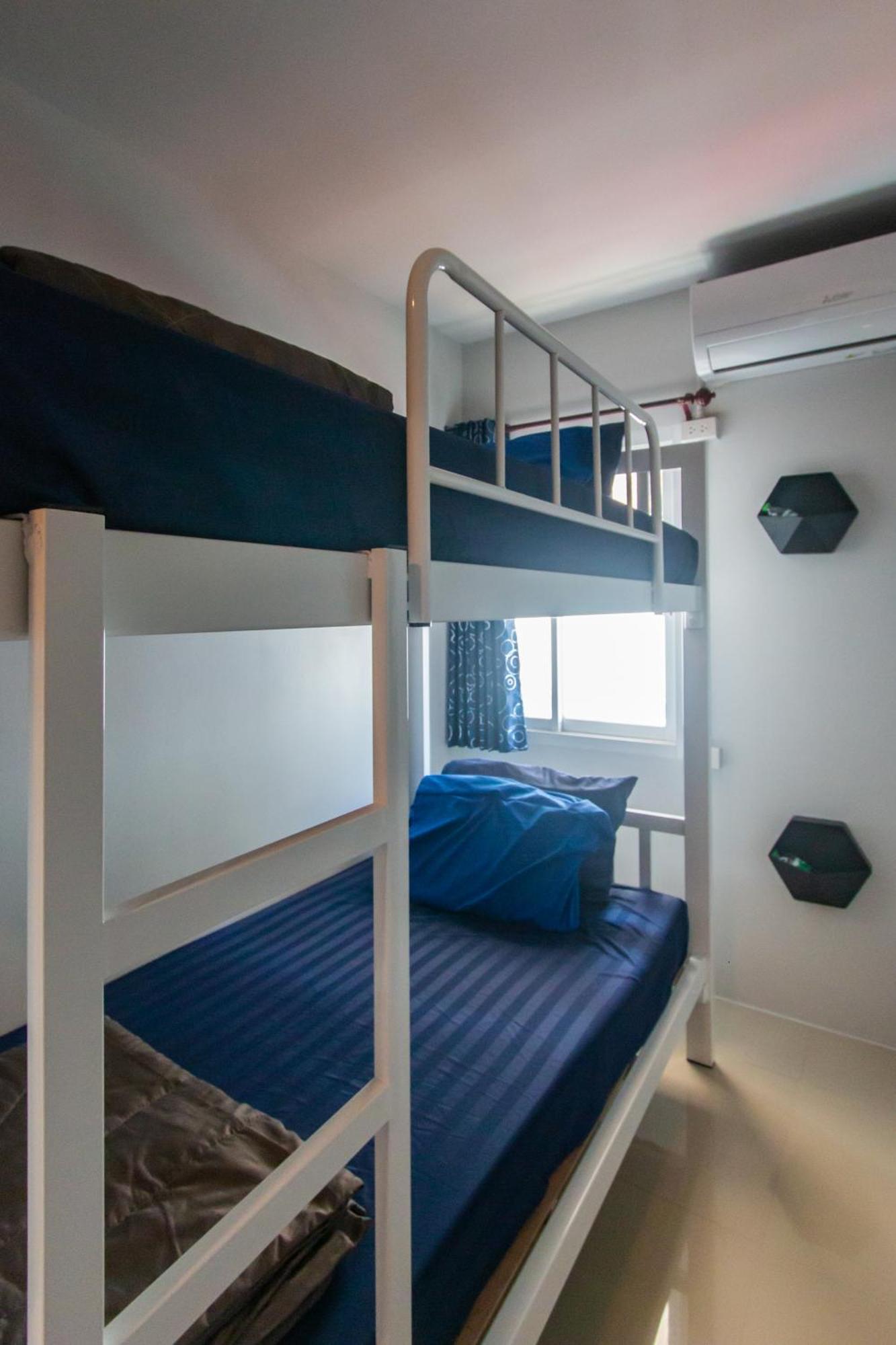 Sida Hostel Phetchaburi Exteriör bild