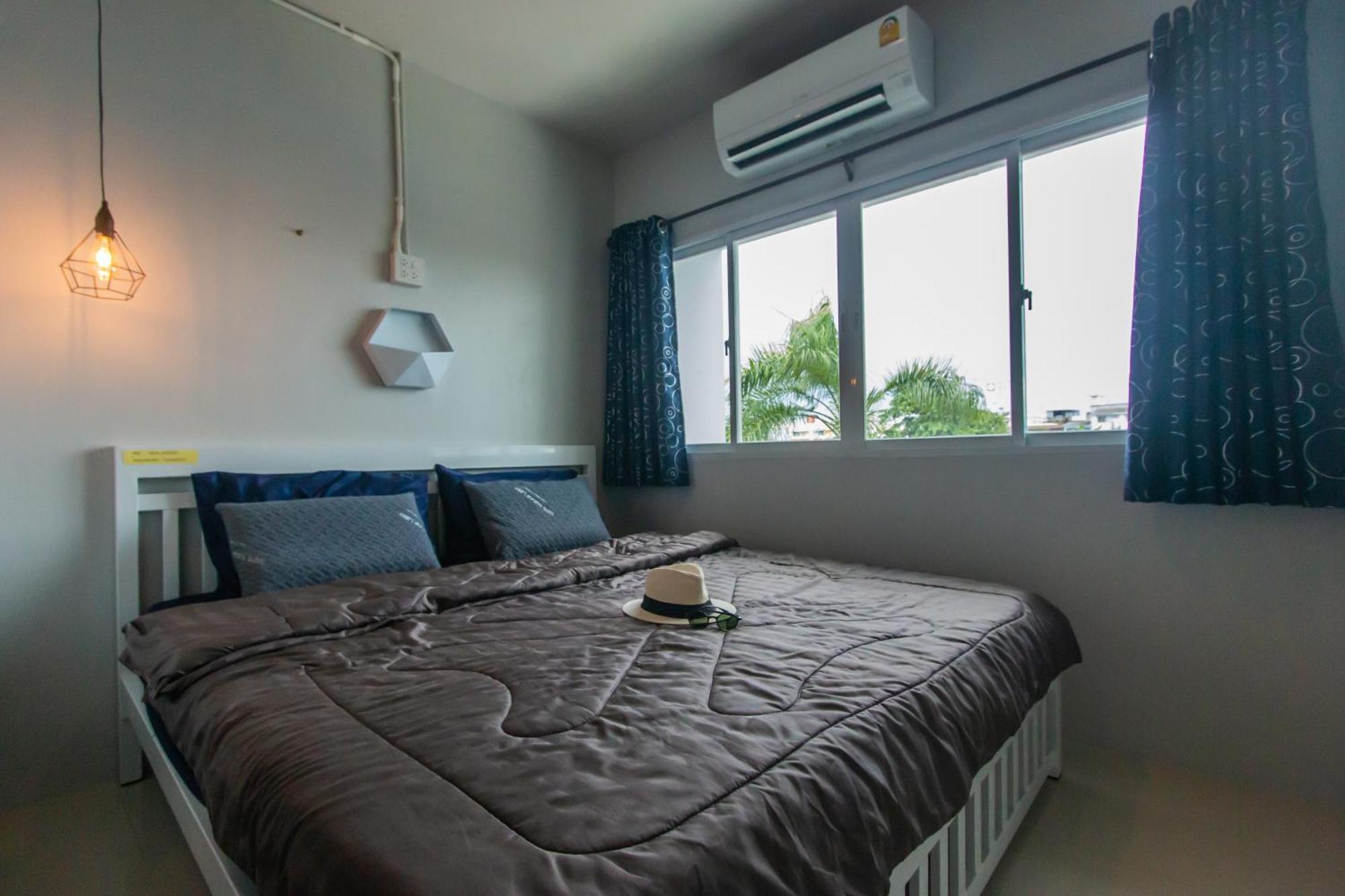 Sida Hostel Phetchaburi Exteriör bild