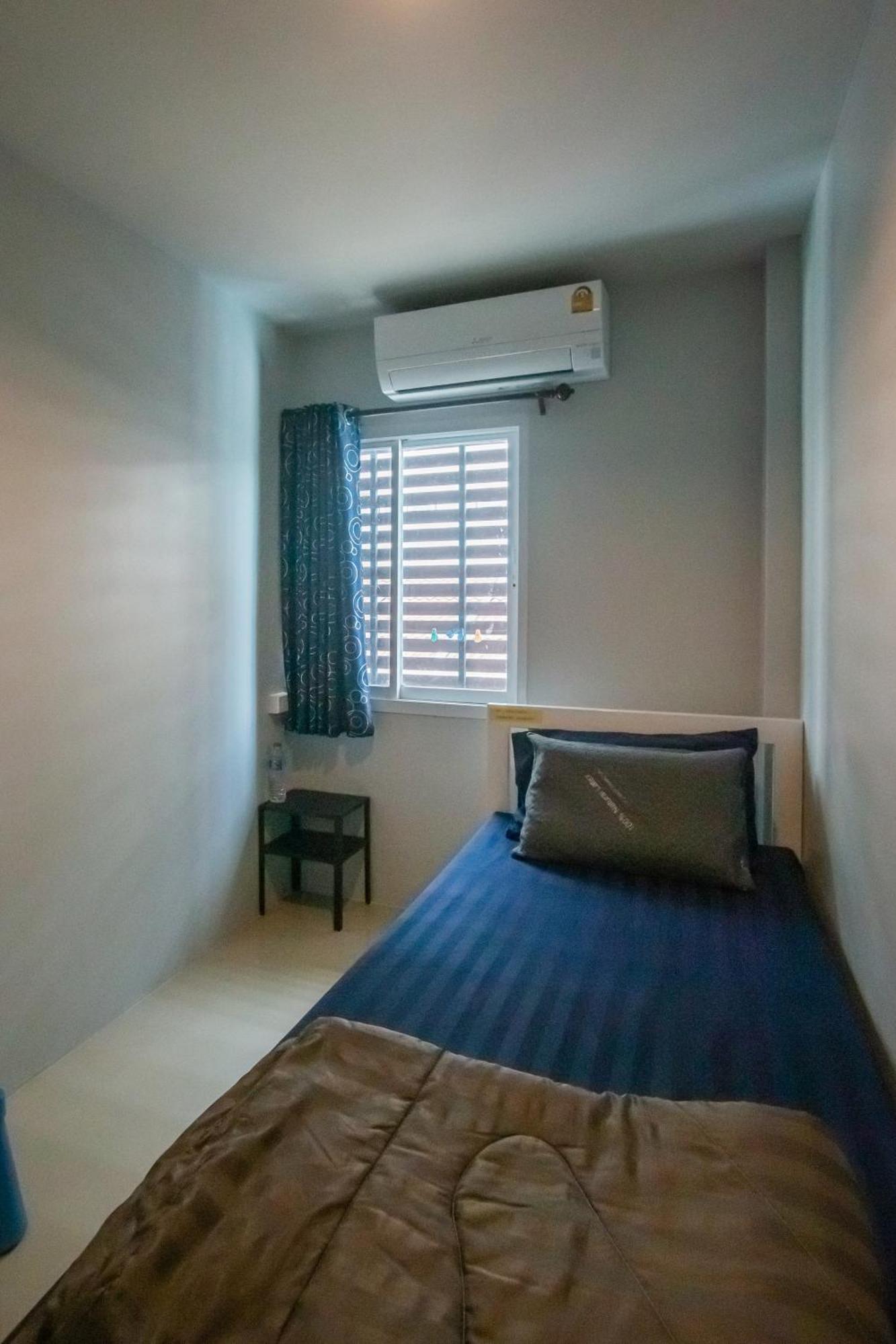 Sida Hostel Phetchaburi Exteriör bild