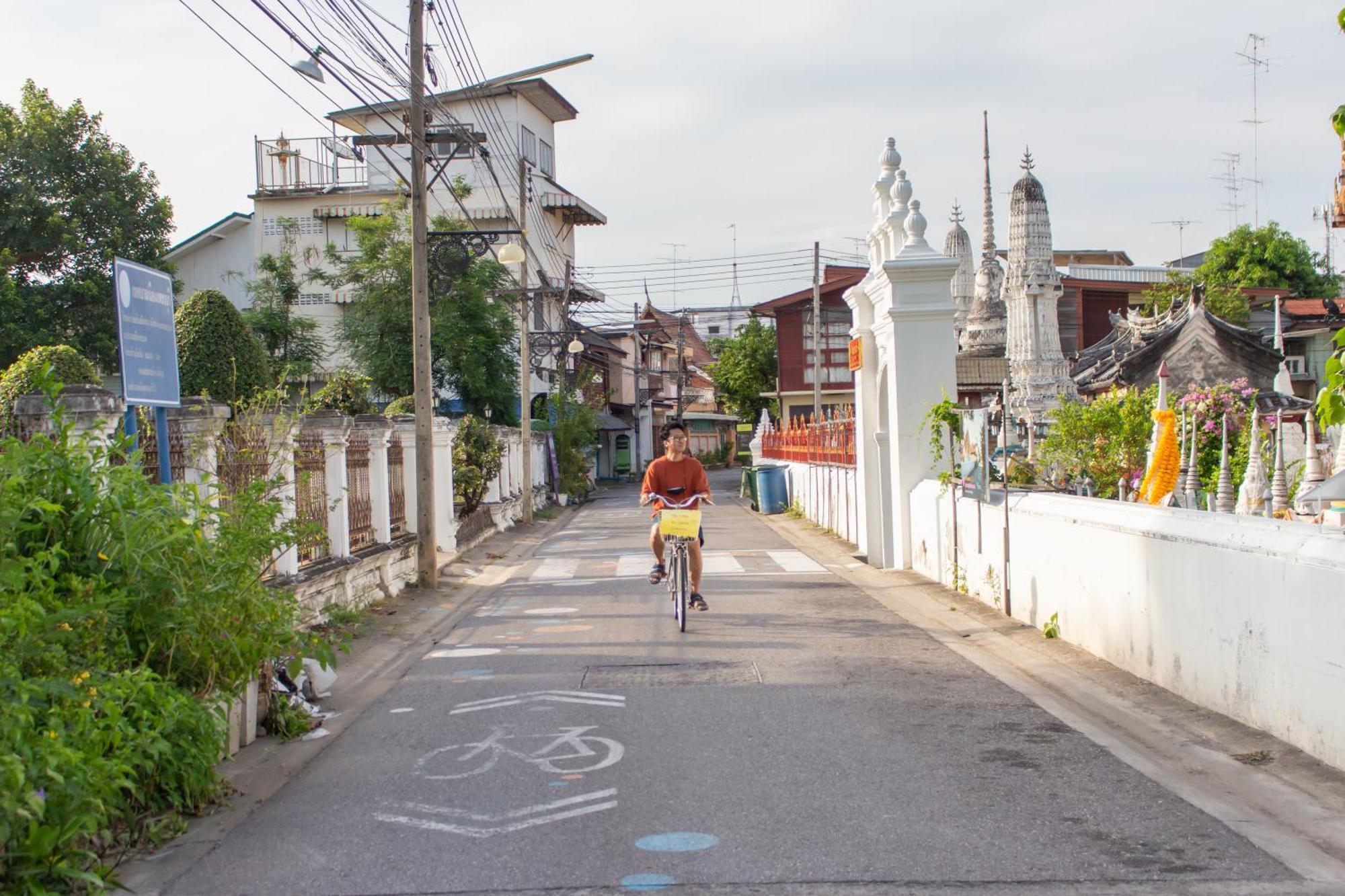 Sida Hostel Phetchaburi Exteriör bild